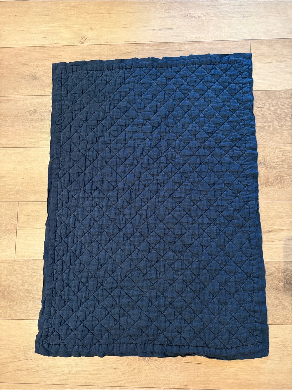 EUC Pottery Barn Kids Belgian Flax Linen Navy Toddler Quilt